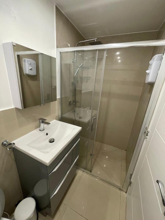 Luxury Studio Apartment Harrow on the Hill Bagian luar foto