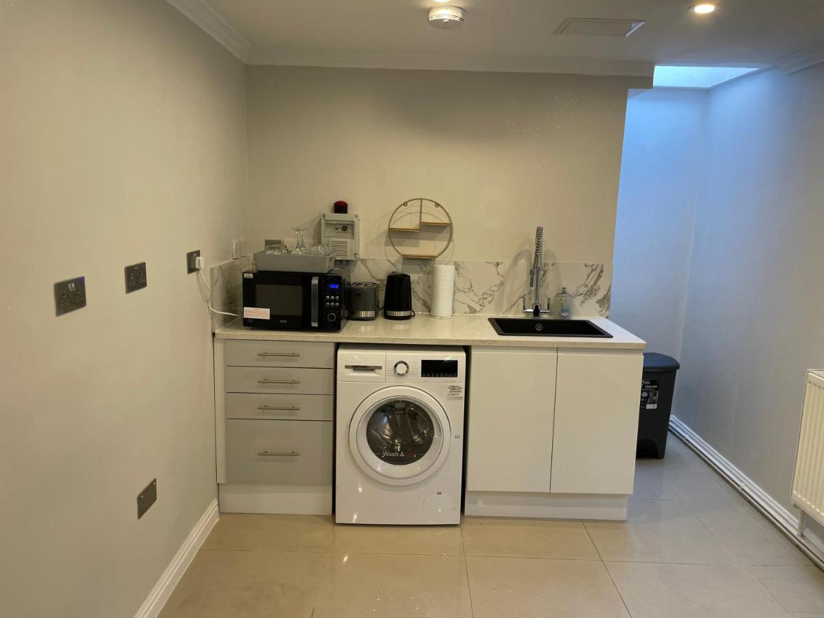 Luxury Studio Apartment Harrow on the Hill Bagian luar foto