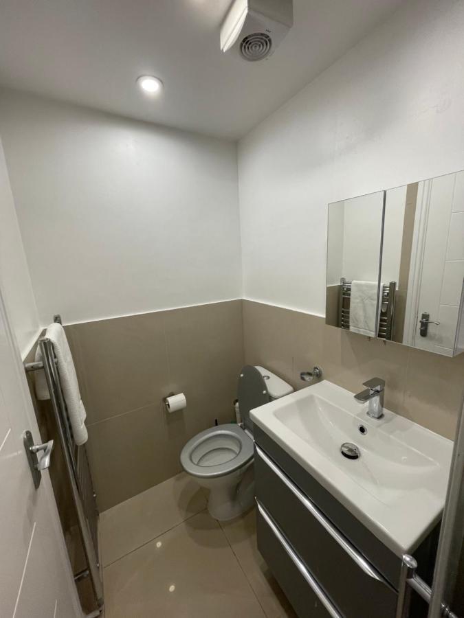 Luxury Studio Apartment Harrow on the Hill Bagian luar foto