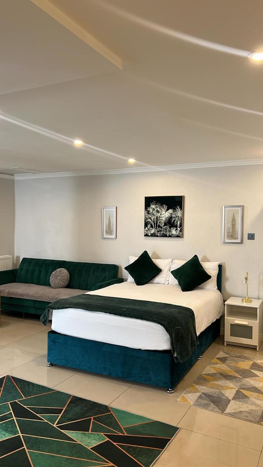 Luxury Studio Apartment Harrow on the Hill Bagian luar foto